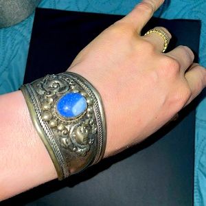 Natural Lapis Lazuli Stone Cuff NEPALI vintage style/Antique Silver bangle